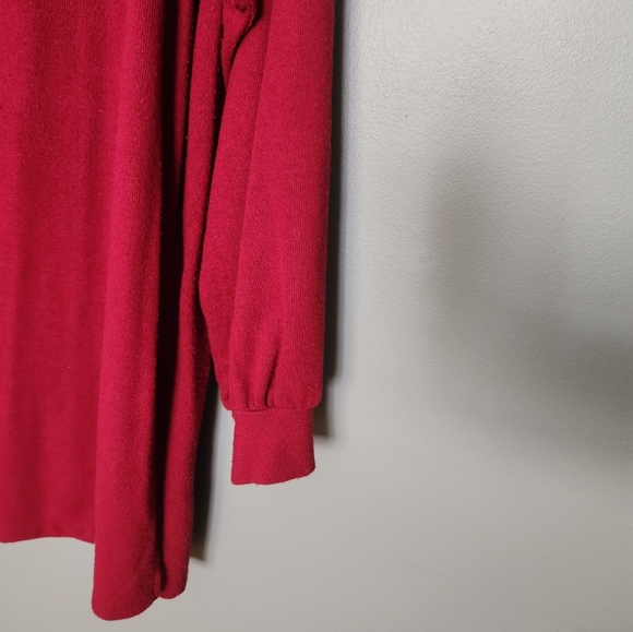 Sweater - Picture 4 of 4